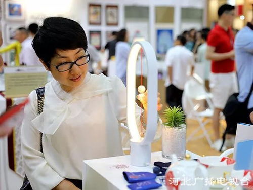 傳統與創新交融 河北展館特色文化產品引眾人駐足